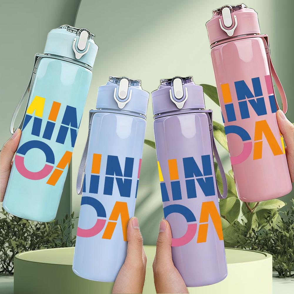 1PC Mini Tone Color Letter Art 750ml Color Plastic Sports Water Bottle Leakproof Flip Straw Lid Suitable for Sports Office Home Use