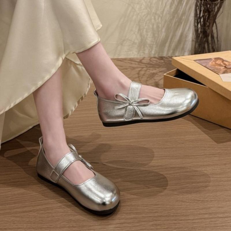 2026 Spring New Versatile Fashion French Vintage Shoes Women s Soft Sole Single Shoes 35