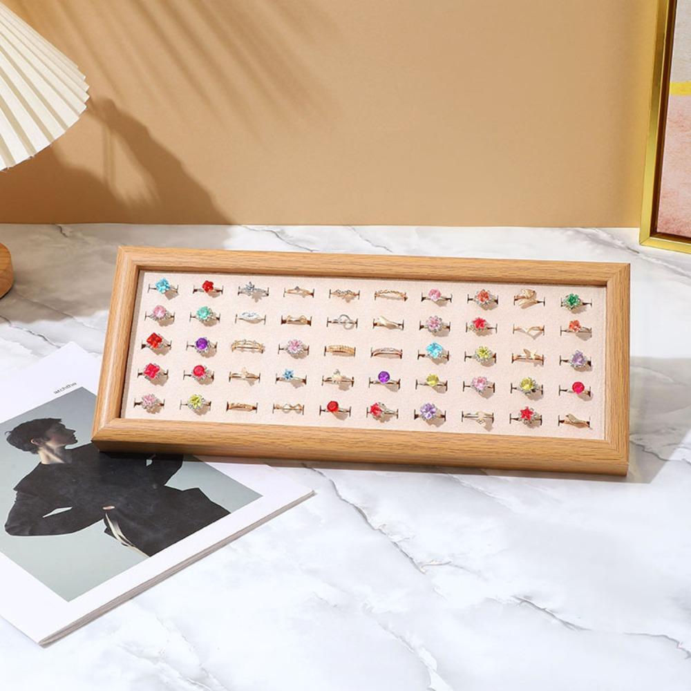 

Large Capacity Fashion Jewelry Trays 50 Slot Jewelry Storage Pallet Rings Display Tray Dresser бежевий/жовтий