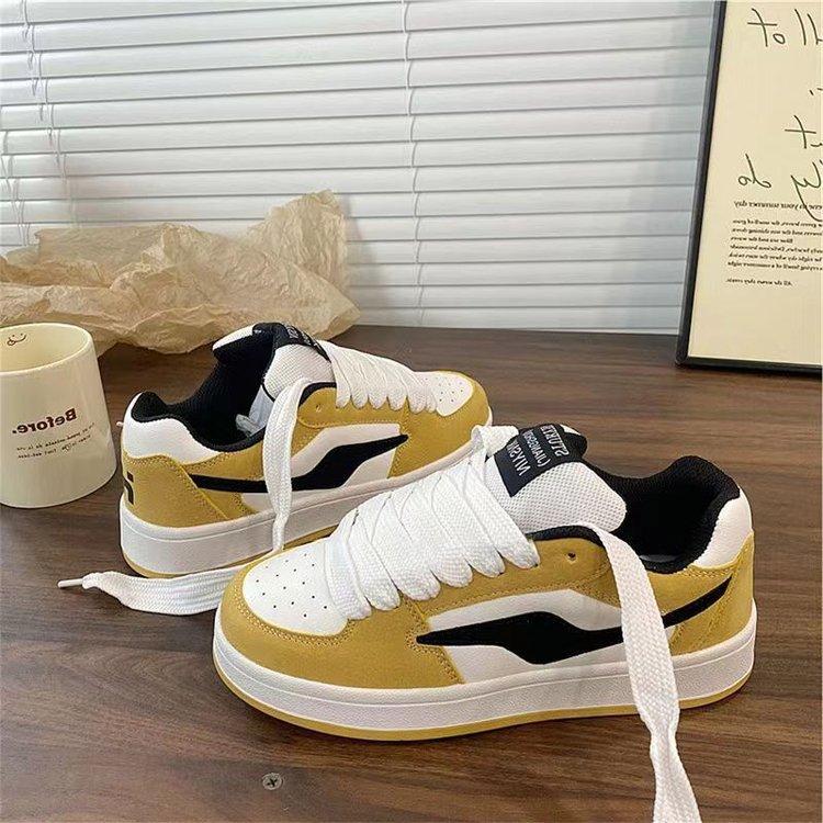 2025 new high-value color matching breadboard shoes vibe wind outside wear board shoes versatile explosion super fire casual women