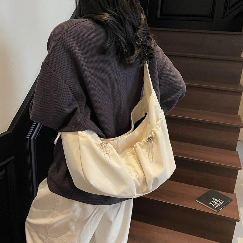 Large capacity women's bag new niche lazy wind summer shoulder messenger bag pleated commuter dumpling bag