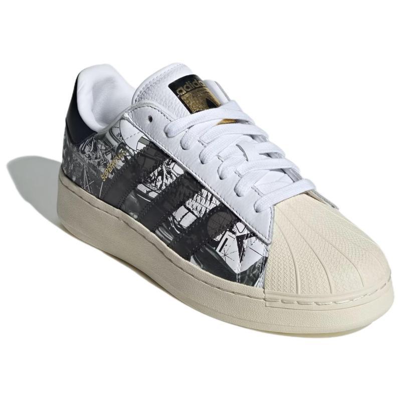Adidas Star Wars X Nanzuka X Adidas Superstar Xlg 'R2 D2 Und C 3PO' Sneaker IF9249
