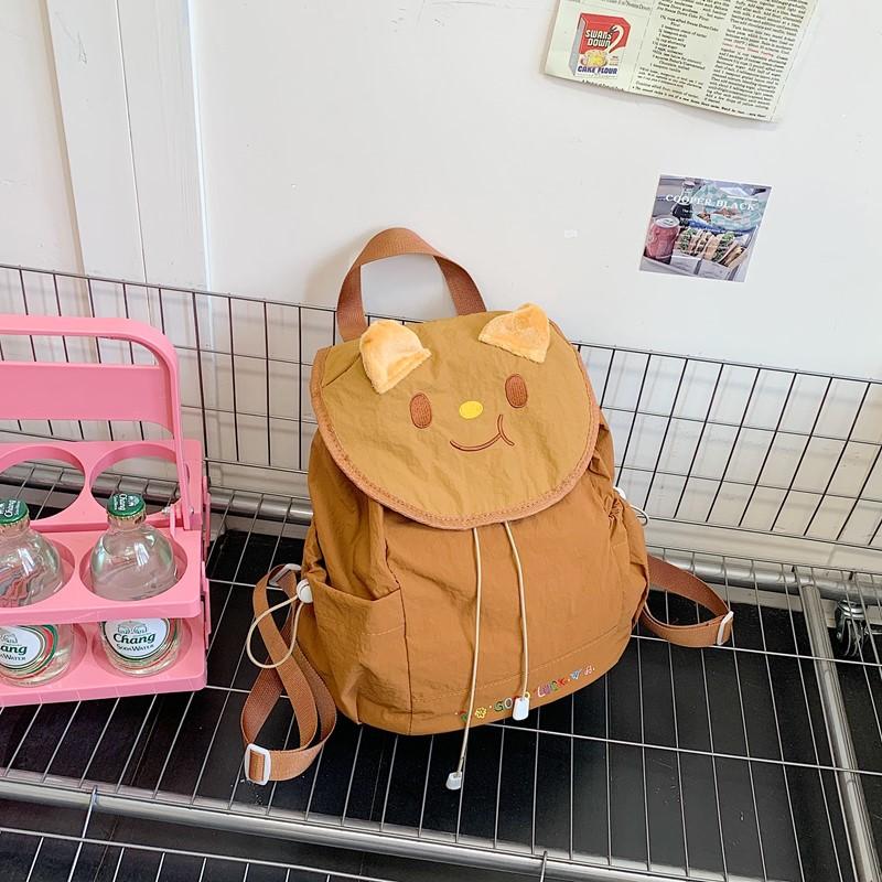 

Cartoon cute cat backpack female new light portable backpack leisure out student class backpack