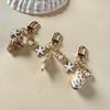 Pearls Embellished Seashells Keychain Portable Bag Charm Decoration for Women Stylish Functional Accessory