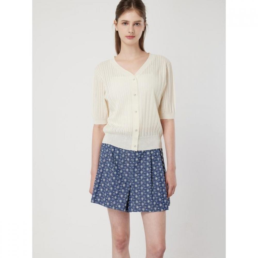 Cc Collect Flower Button Pullover C252ksk037 Ivory/FREE
