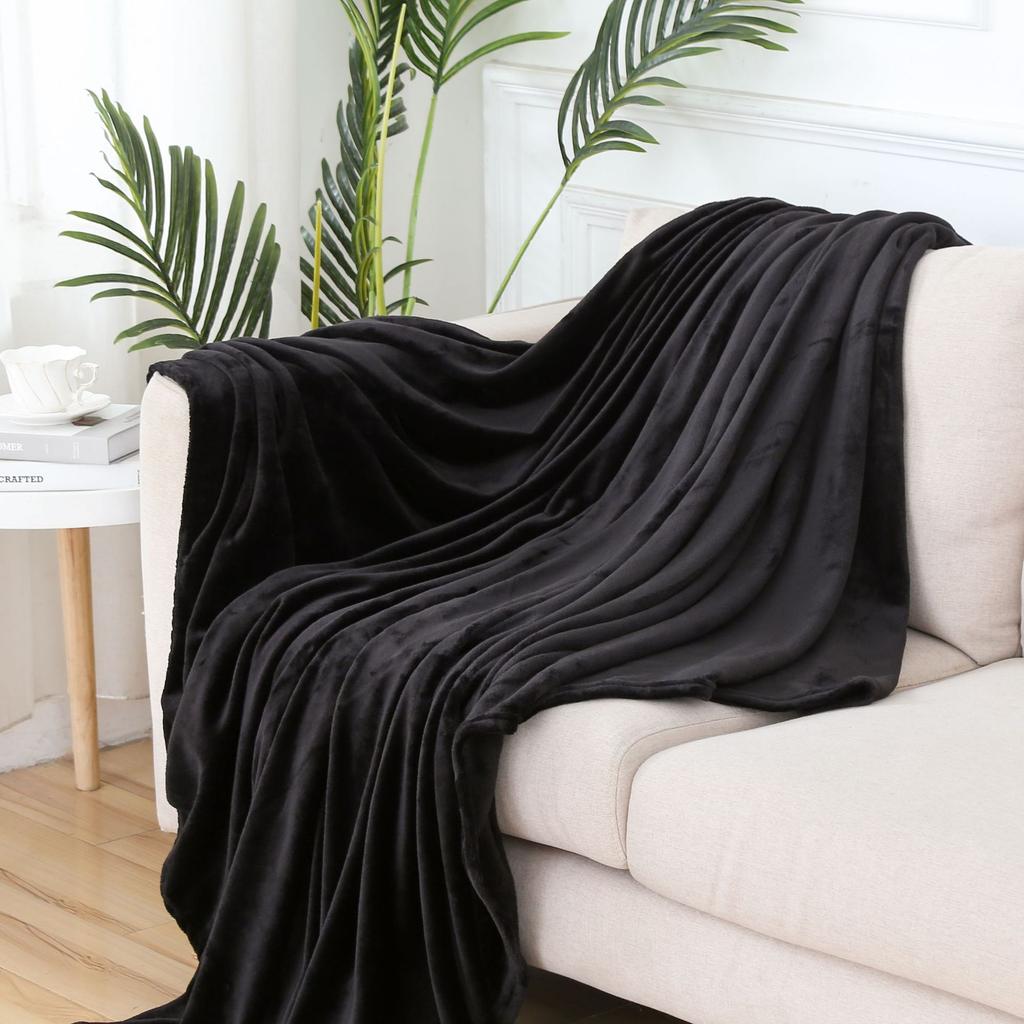 All-season Bedroom Throw Blanket Solid Color Flannel Soft and Comfortable Blanket Gift Air Conditioner Sofa Household Blanket