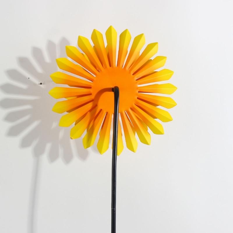 Flower Wind Spinner Windmill Toy Decoration Handheld Pinwheels Decoration Colorful Flower Sculpture For Backyard