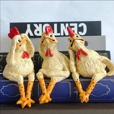 1PC Home Funny Chicken Fence Decor Statues Resin Garden Farm Yard Chicken Sculpture Art Craft Courtyard It's Funny To People LS