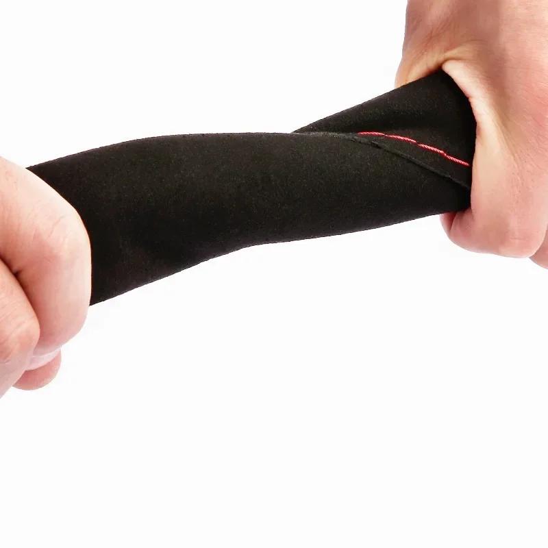 Czarny Zamszowy Pokrowiec na Kierownicę z Igłami i Nicią DIY Oplot Pokrowiec na Kierownicę Samochodową o Średnicy 38 cm Akcesoria Samochodowe