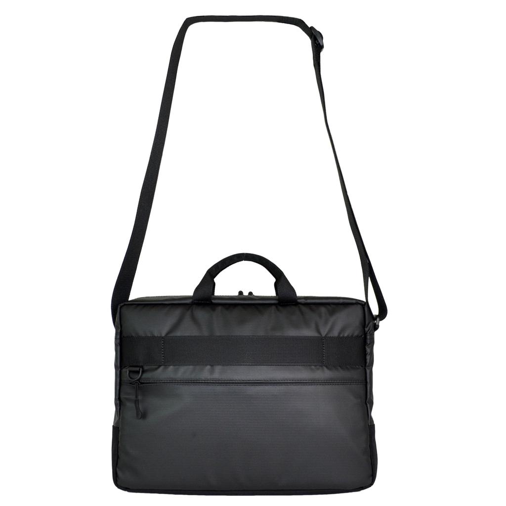 Manhattan Passage 5680BK A4 Flap Shoulder Bag 2.0, EST3, Unisex (Black)