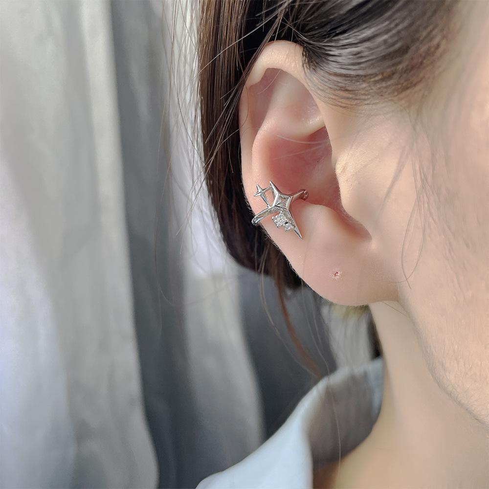 

1PC Shiny Zircon Star Clip Earrings for Women Girl Simple Sweet Party Ear Cuff Copper Color Light Luxury Zircon Gift New