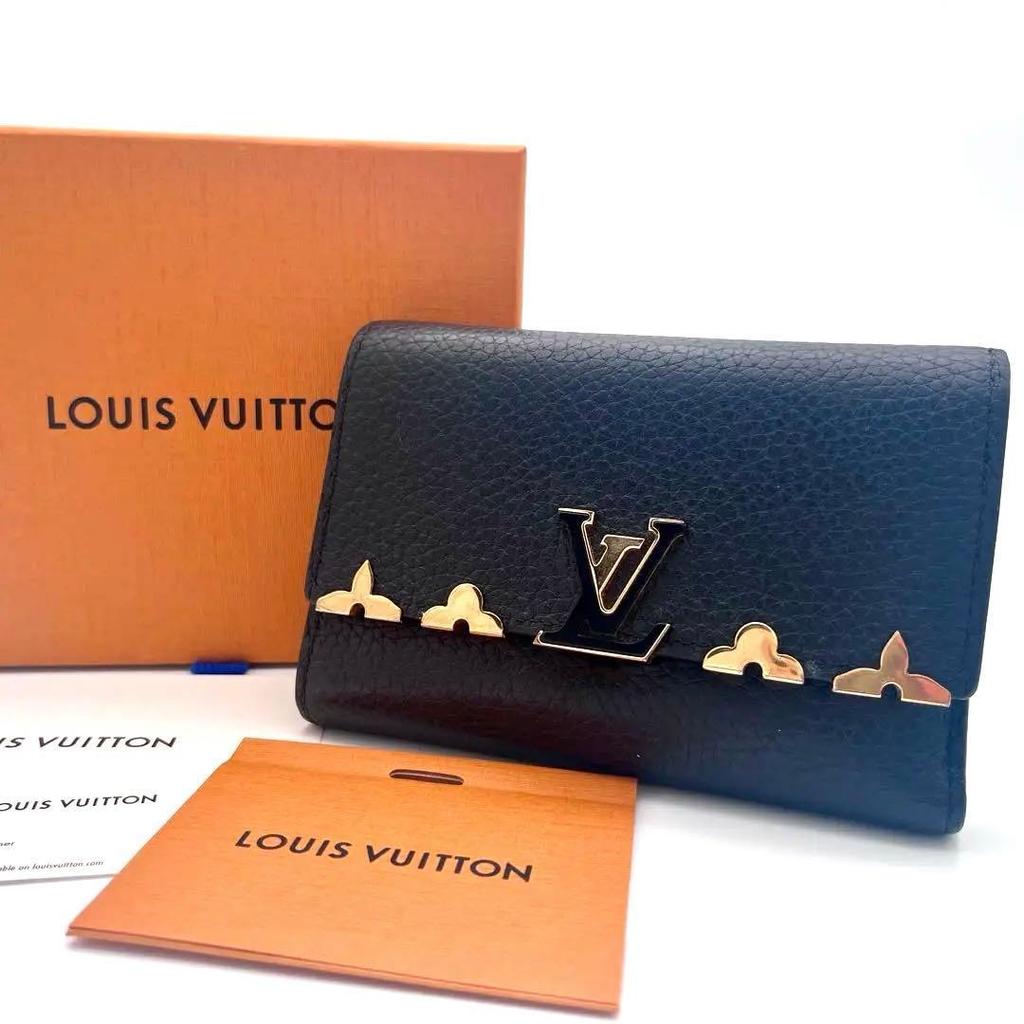 Used Louis Vuitton Capucines Noir Tri-fold Wallet