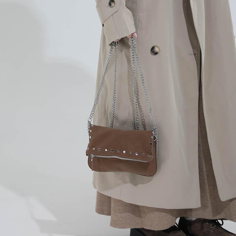 

Fashion Studded Shoulder Bag Faux Suede Crossbody Bags for Women Handbag Retro Rivet Messenger Bag Women s Bags Flap Purses
