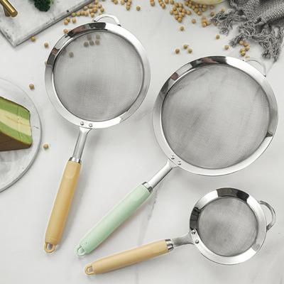 304 Stainless Steel Mesh Strainer Ergonomic Handle Fine Mesh Filter Spoon Wire Flour Sifter Sieve Metal Colander Skimmer Kitchen Supplies