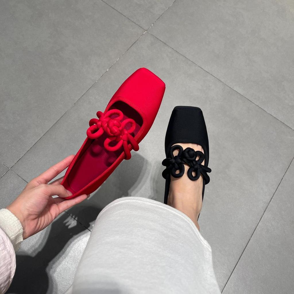 Fashion New Design Mary Jane Shoes Buckle Pumps Women Elegant Shallow Hollow Thick Heel Casual Shoes Ladies Office Party Leather Shoes