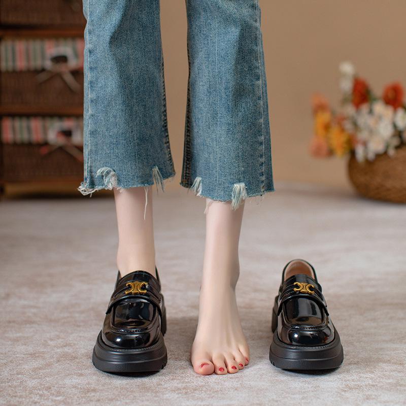 Autumn 2025 Women's Triumph Platform Loafers: Slip-On Chunky Heel Leather Shoes