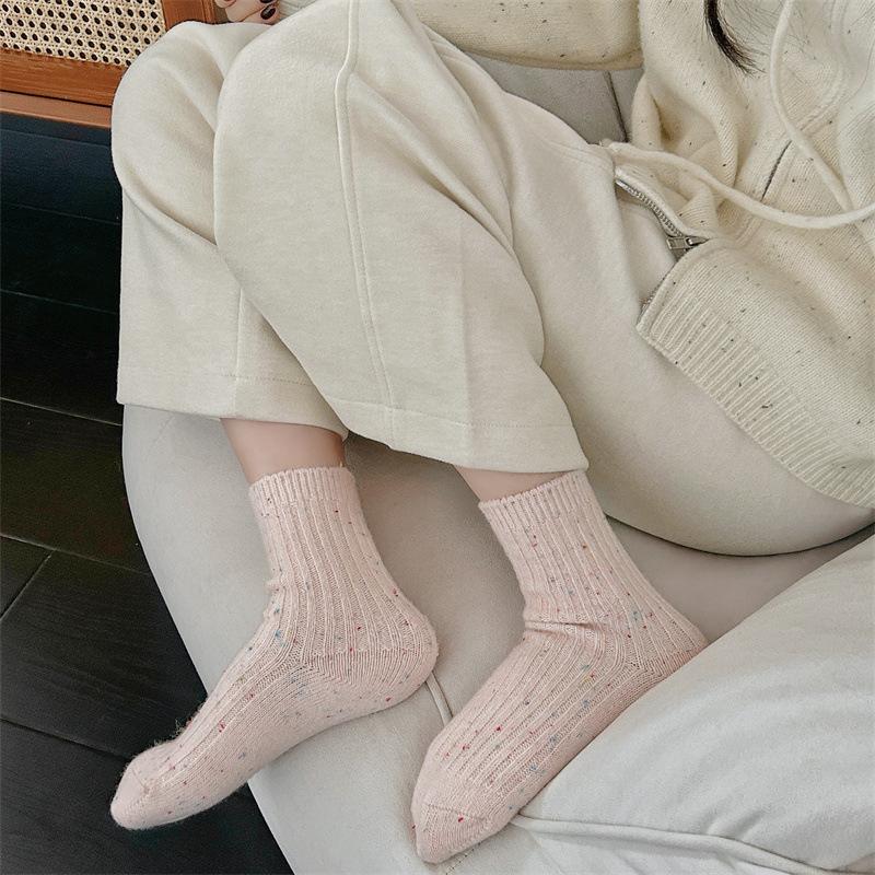 Autumn and Winter Wool Dot Yarn Socks, Women's Mid-calf Socks, Thickened Warm Vertical Striped Pile Socks, Home Sleep Socks