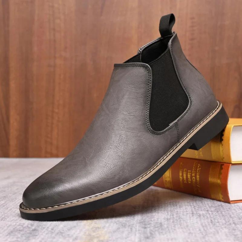 Fashion Men's Leather Shoes 2025 New Fashion Retro Plus Size Short Boots with Pointed High Top British Style Casual Leather Boots