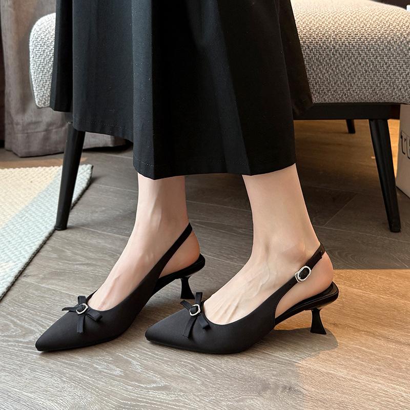 stiletto bow high heels. Pointed temperament single shoes, fattened and widened women's shoes