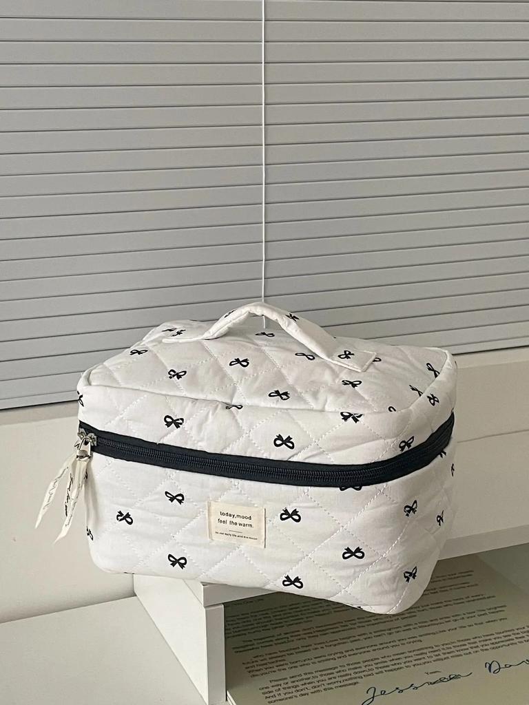 Large Capacity Quilted Cotton Ladies Pillow Handbags Sweet Bowknot Women's Cosmetic Bags High-Quality Female Wash Storage Bag