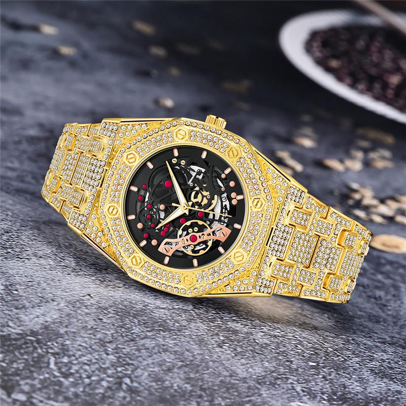Men's Hip Hop Quartz Watch with Diamond-Set Alloy Band, Trendy and Cool with Calendar Feature.