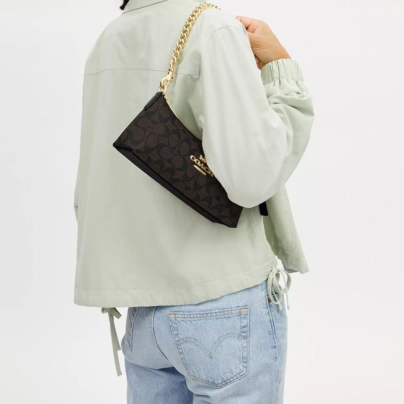 Coach Charlotte 25 Bolso Baguette Clásico con Cadena y Logo de PVC para Mujer Bolso de Mano Dorado Marrón Negro CL405-IMAA8