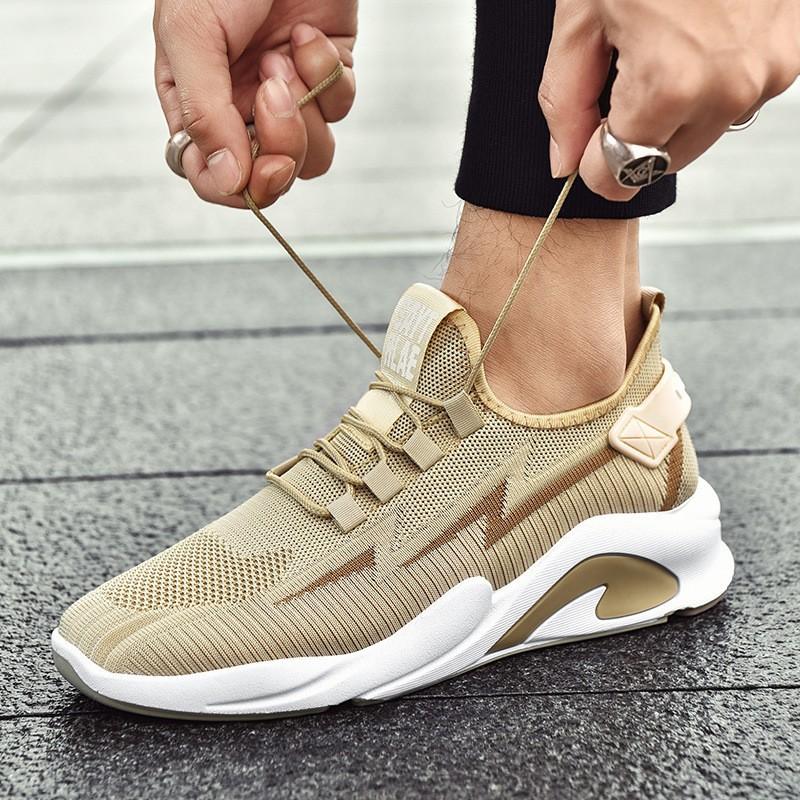 Summer new men's shoes fly-woven mesh breathable and lightweight casual shoes lace-up soft-soled running sneakers