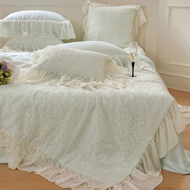 

80S Tencel Summer Cooling Duvet Set with French Embroidered Lace Double Size Washable Single summer quilt 200X230cm