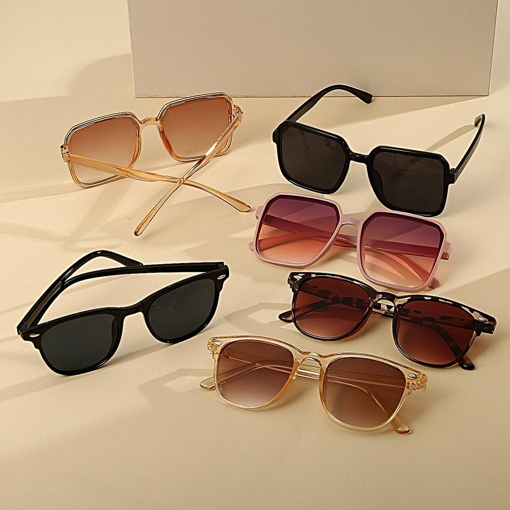 6Pcs Women's Classic Color Matching Simple Retro High-End Classic Accessories Mixed Frame Bestie Gift Set Glasses