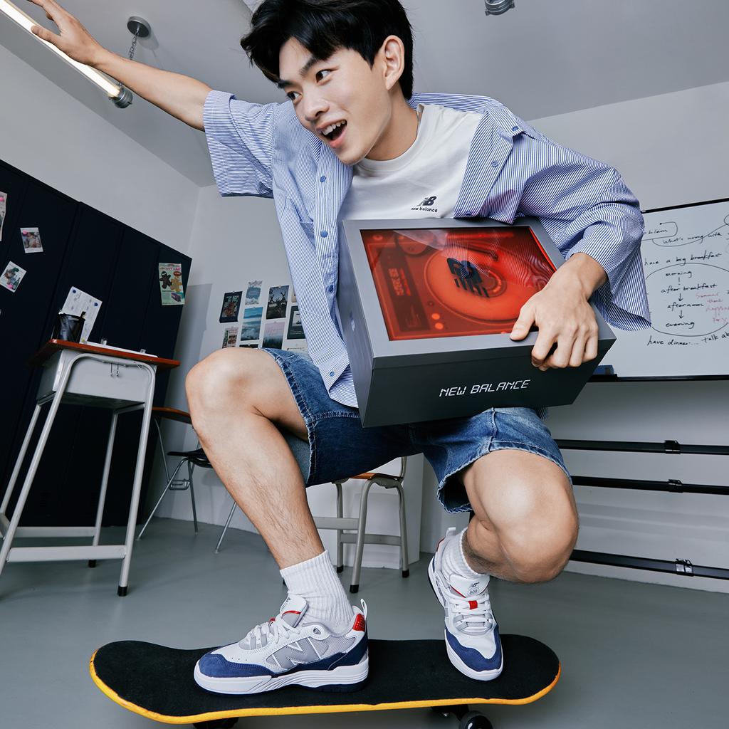 Tiago Lemos x New Balance Numeric 808 Weiß Marineblau Unisex Sneaker NM808WRB