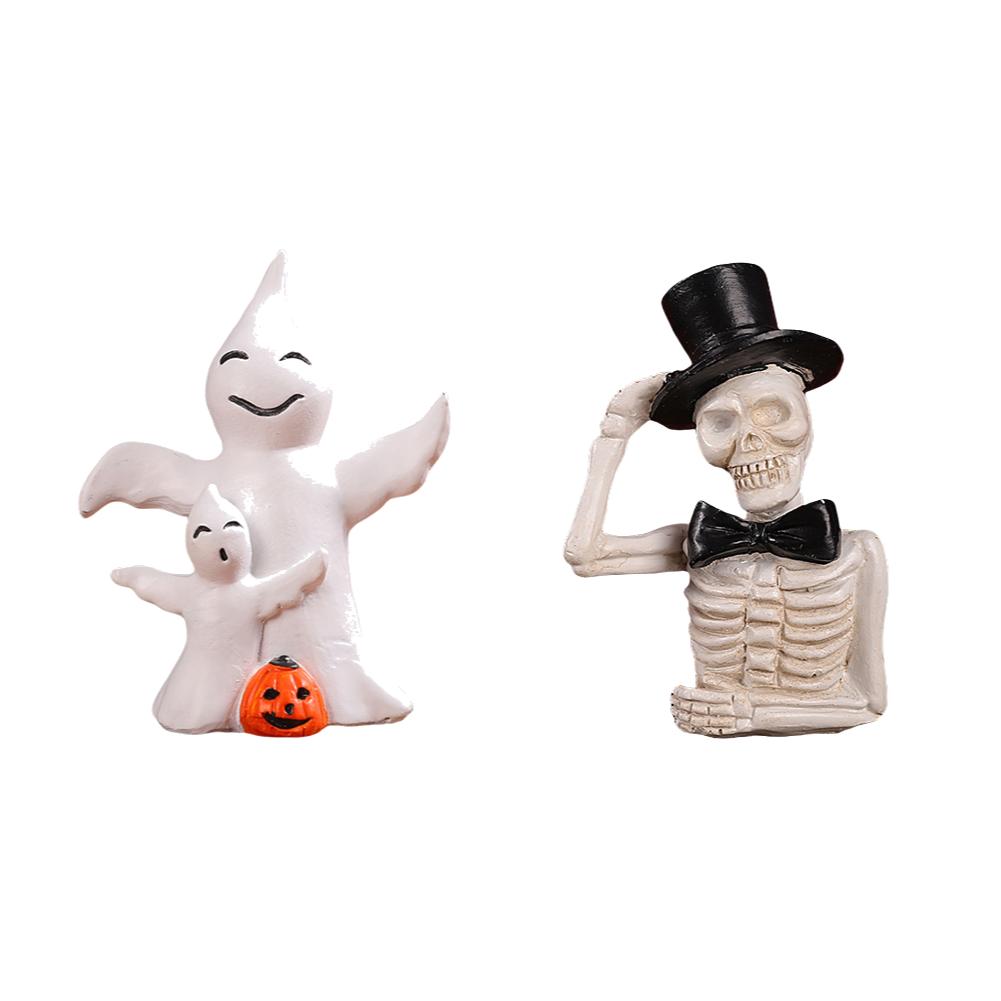 Halloween Horror Ghost Figurine Resin Micro Skull Ghost Landscape Wear-Resistant Ghost Skeleton Ornament for Home Office