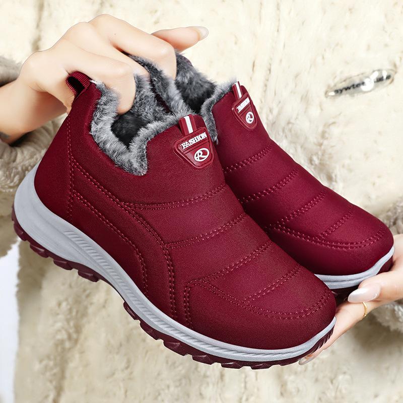 Cotton shoes women's velvet thickened snow boots cold-proof and warm boots women's comfortable cotton boots versatile one-pedal short boots