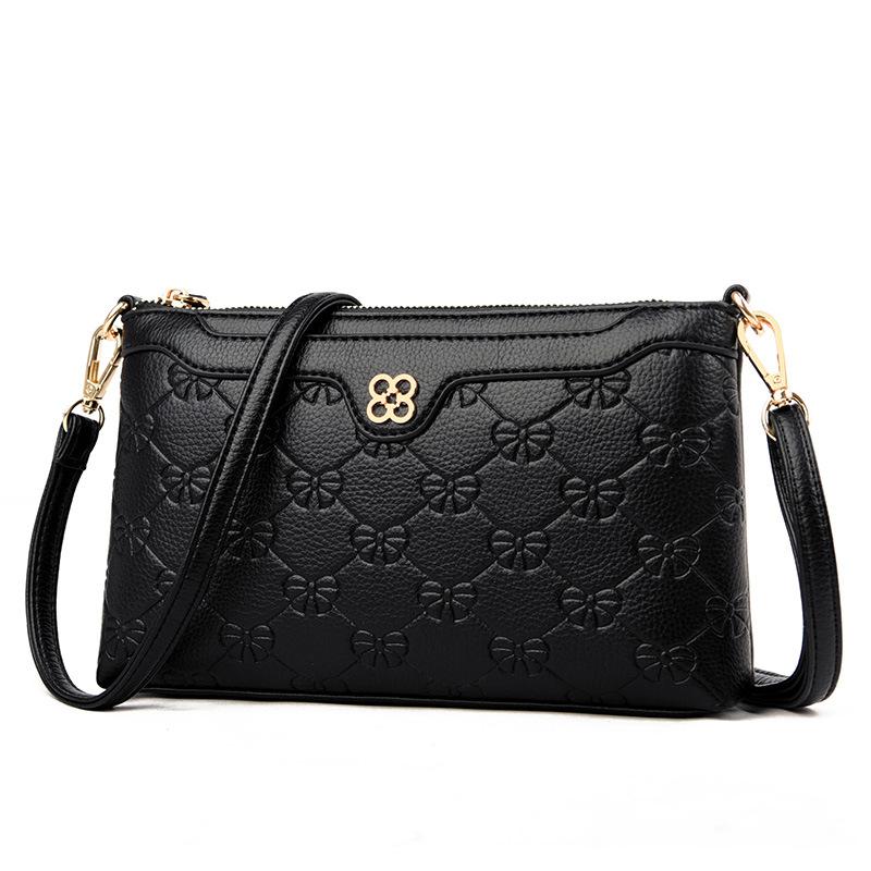 Small bag women's 2025 new summer light clutch bag women's mobile phone change bag textured soft-sided messenger bag