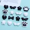 20 Pcs Cartoon Black And White Peach Hearts, Cat Claws Resin Scrapbook Diy Decorative Hair Clip, Pendant Jewelry Parts A67