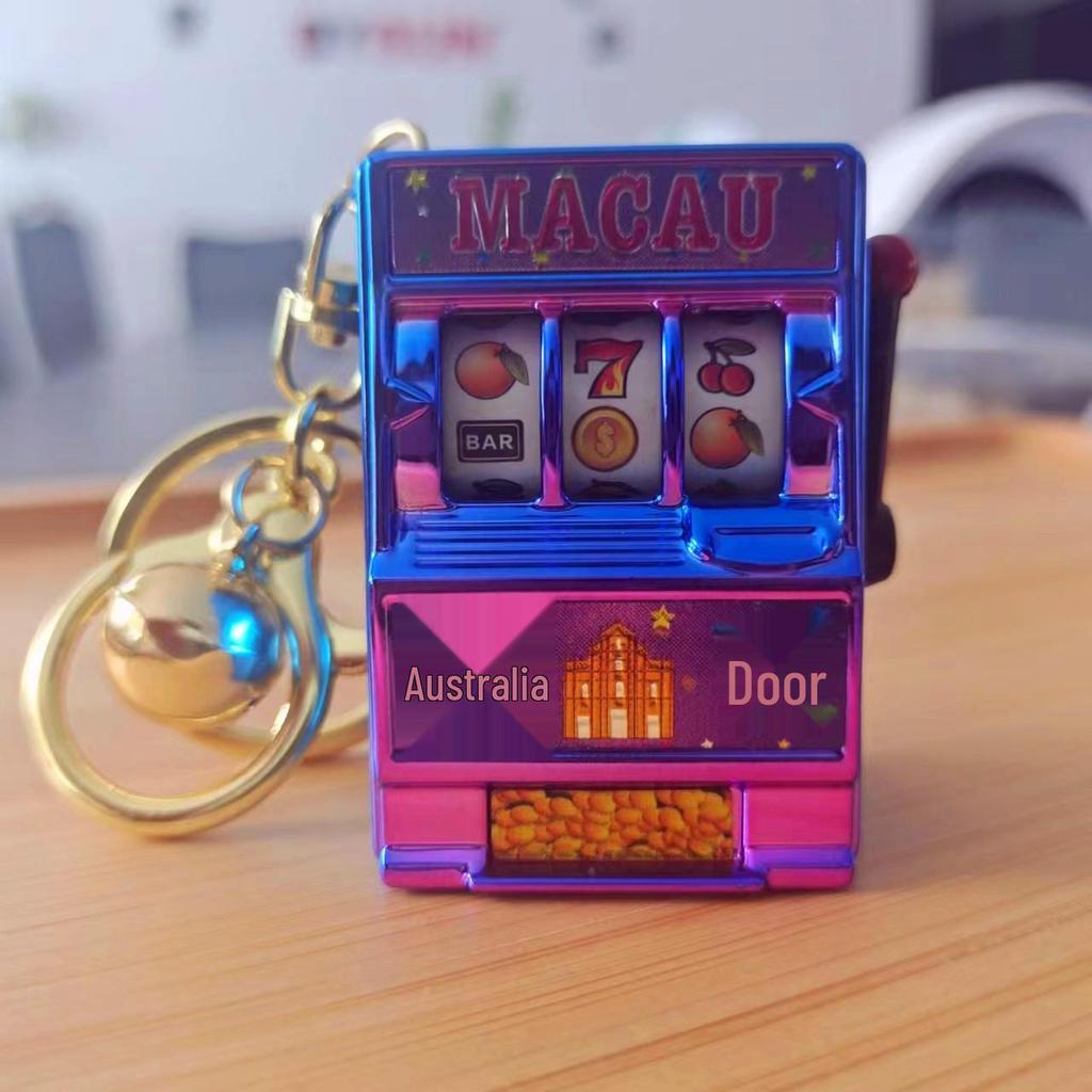 Retro Joystick Fruit Machine Keychain: Playable Spin Wheel Pendant Toy