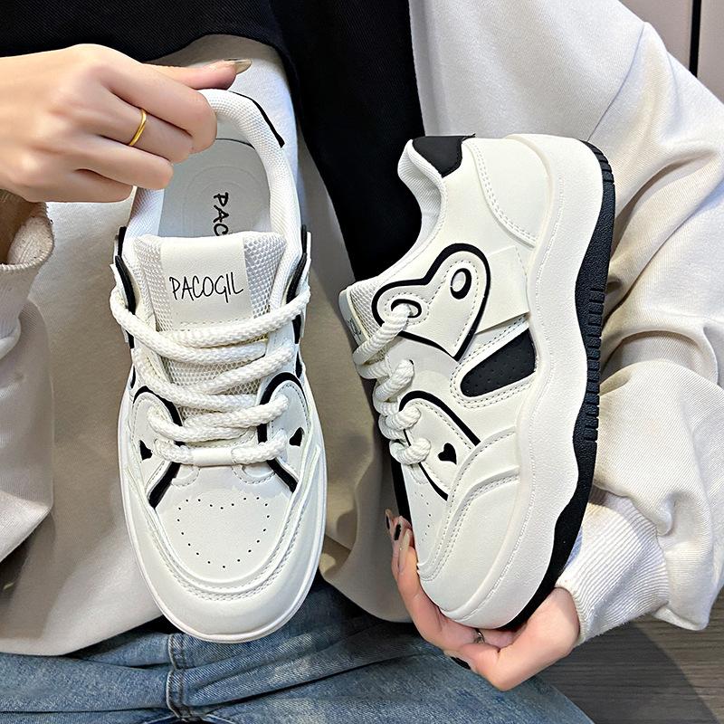 

Женские кроссовки для сноуборда, новинка весны, модные универсальные студенческие повседневные маленькие белые туфли на толстой подошве 40 чёрный