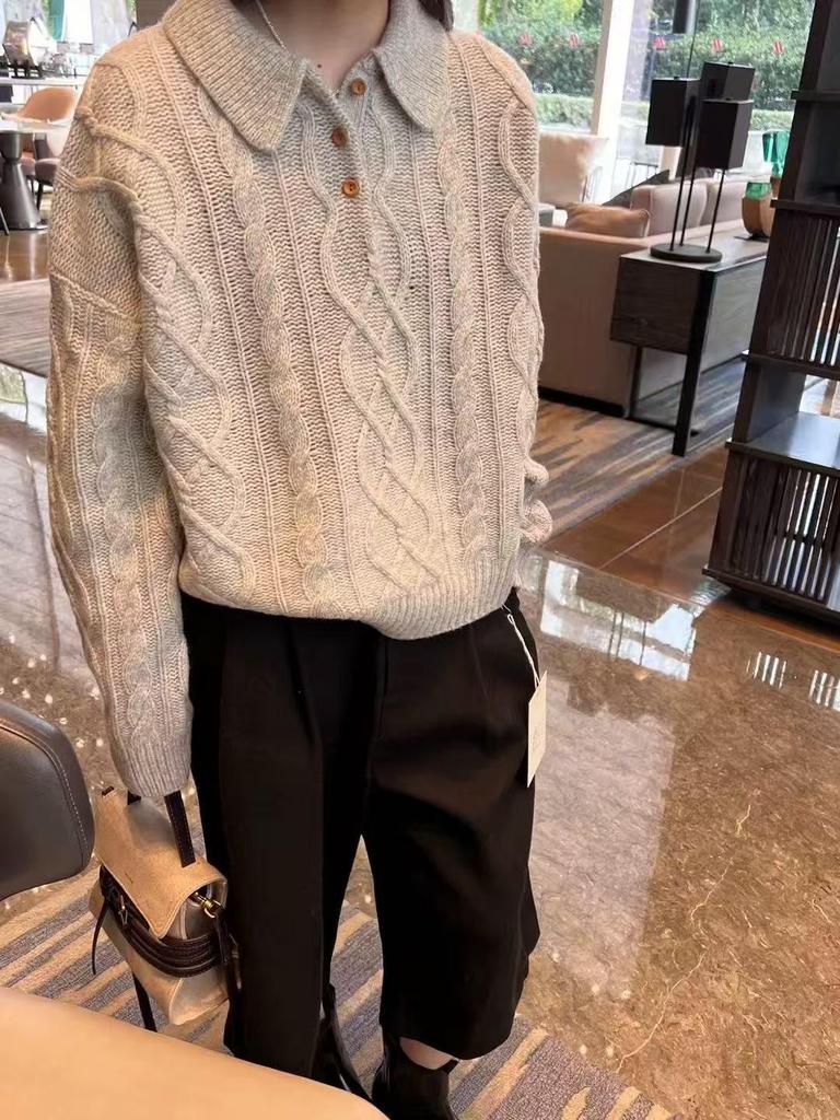 Women's Cozy Lapel Cable Knit Pure Wool Sweater – Loose Fit Autumn/Winter Pullover