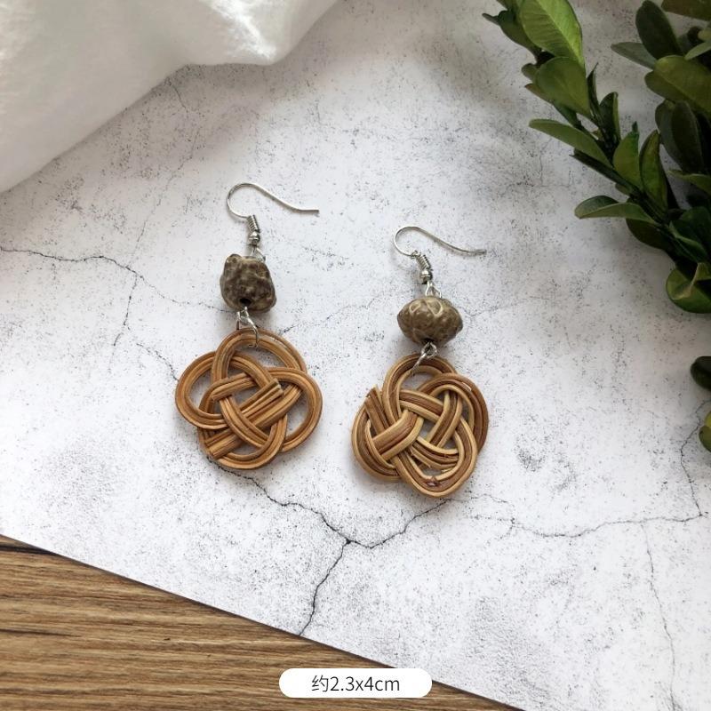 Vintage grass rattan woven handmade earrings bohemian vacation style stud earrings women's summer ear jewelry
