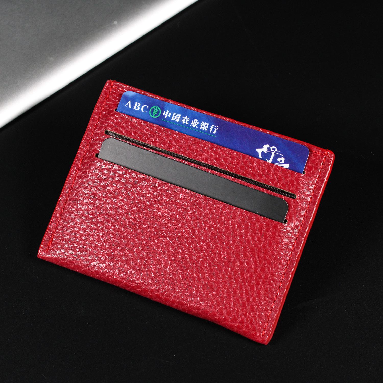 

Minimalist Lychee Grain Multi-Card Slot Holder for Bus, Bank, and More - Large Capacity вина червоного кольору