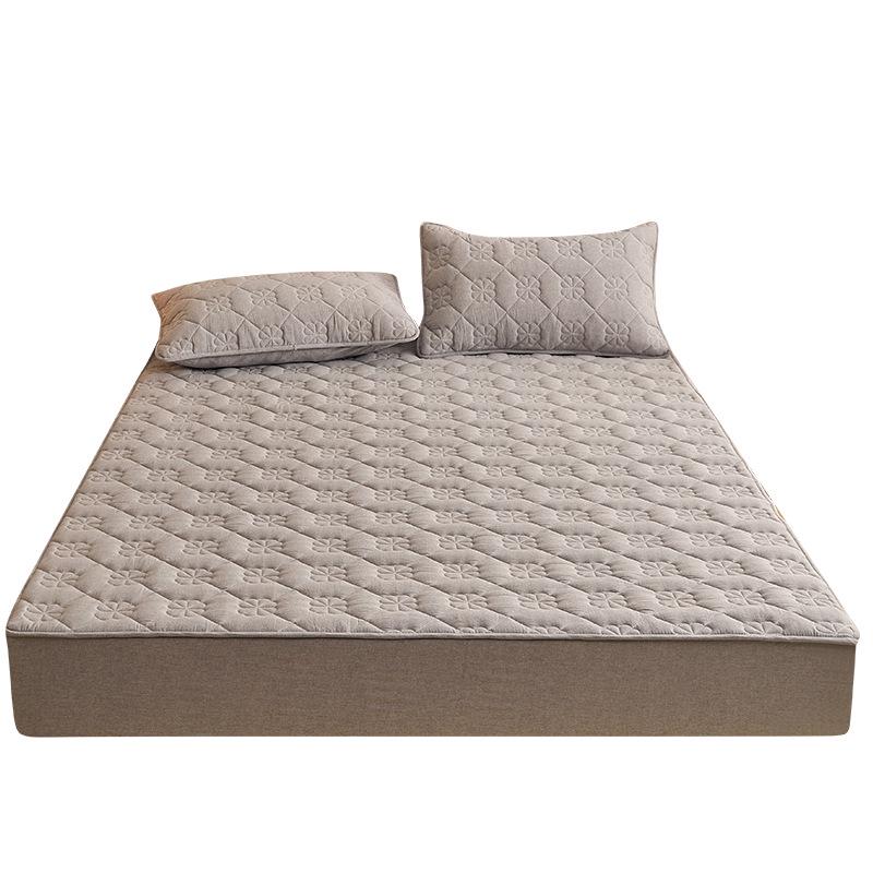 Class A Quilted Waterproof Cotton Mattress Protector - Breathable, Skin-friendly, Non-slip, Anti-stain, Urine-proof, Machine Washable.