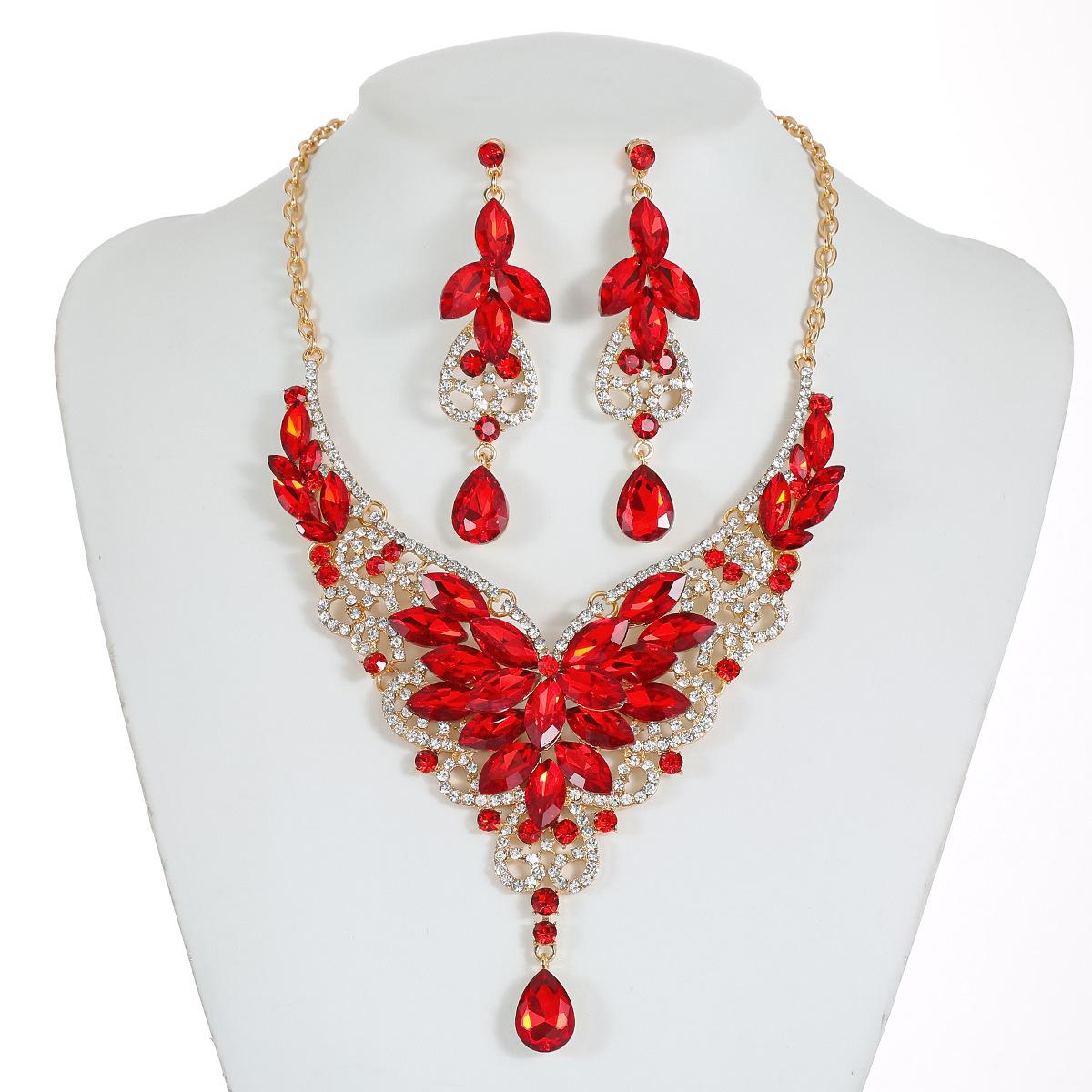Преувеличенная Атмосфера Ретро Дизайн Кристалл Драгоценный Камень Ювелирные Изделия Ожерелье Набор Женские Аксессуары красный