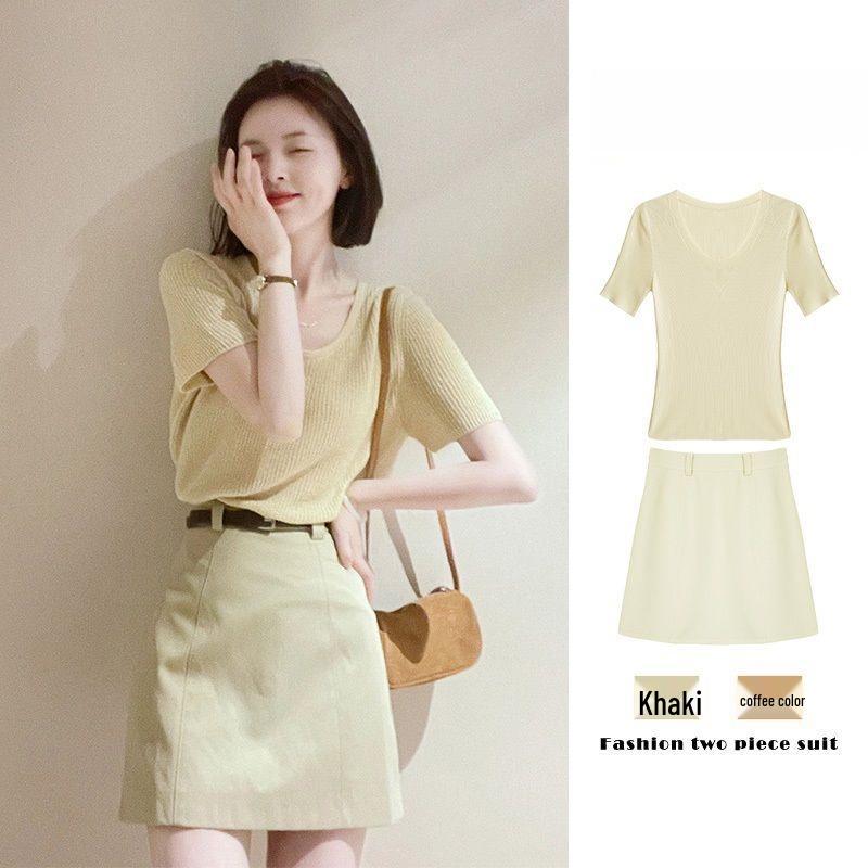 

Summer Street Style Petite Two-Piece Set: Sweet Top and Skirt for Trendy Girls Medium