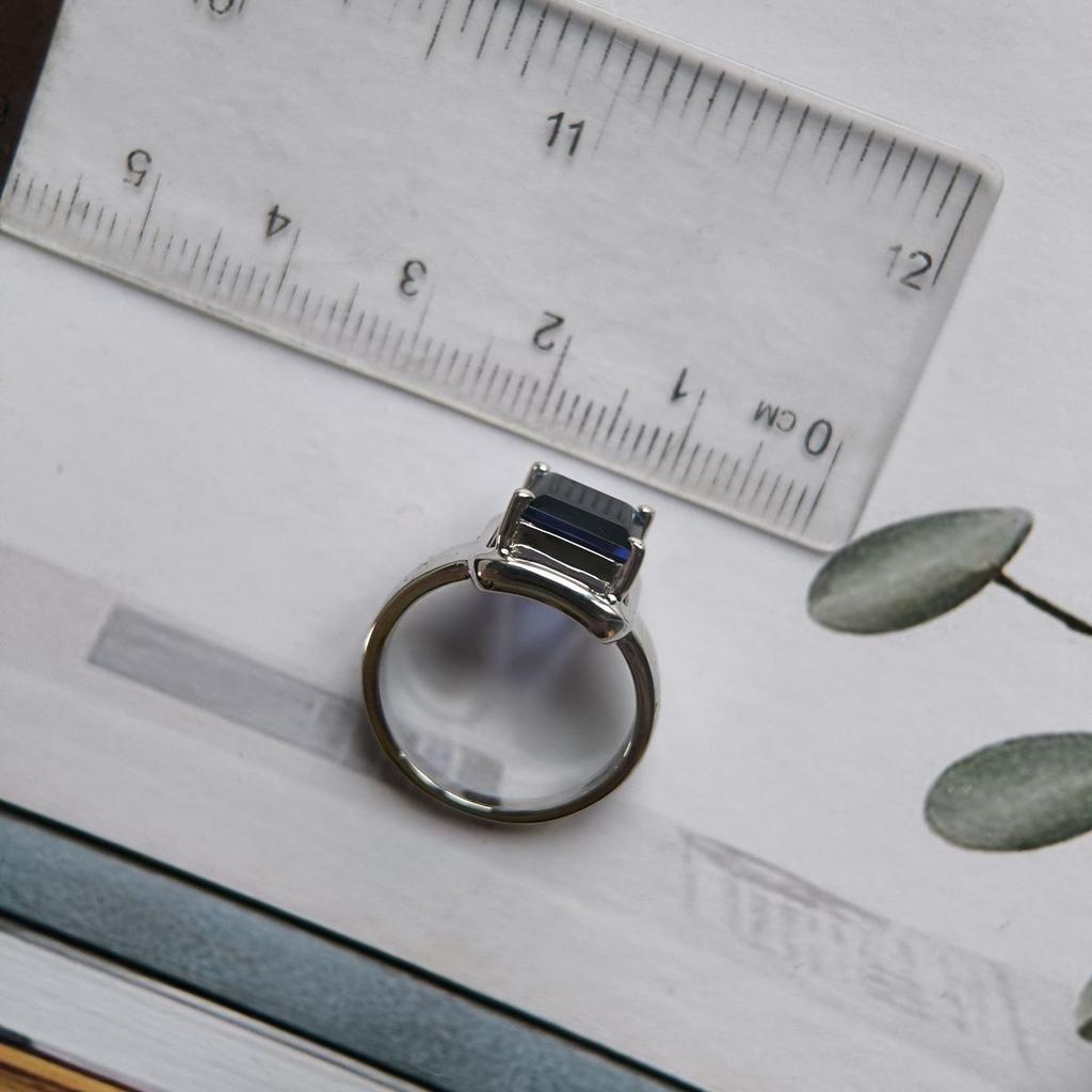 Silver Ring with Nano Sapphire 1.975ct, Item Weight 4.19 Gr (2189091)