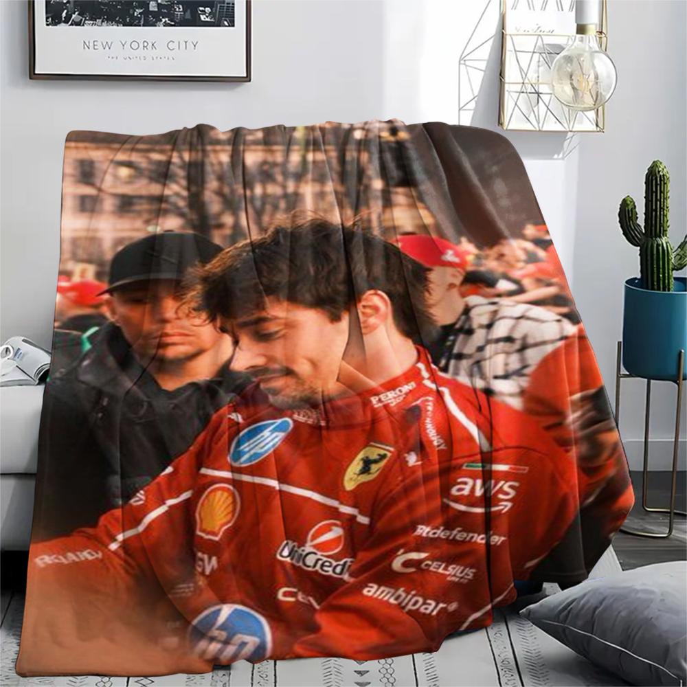 1 Pezzo Coperta in Flanella con Stampa di Charles Leclerc, Alta Qualità Confortevole per Tutte le Stagioni, Arredamento per la Casa, Calore e Comfort, Perfetta per Regali di Natale 16