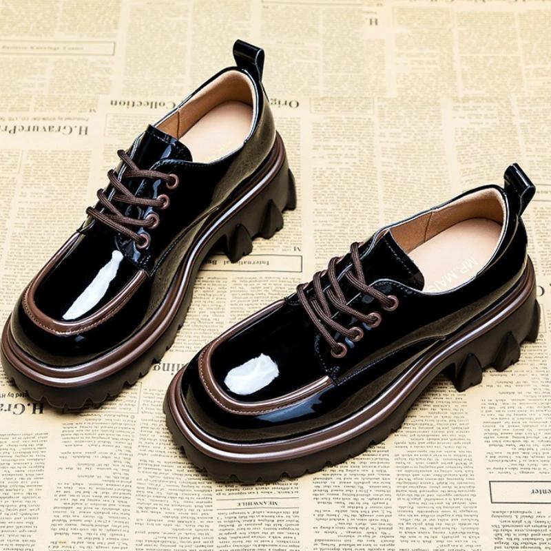 Fall fashion French-style small leather shoes are suitable for women to wear - patent leather lace-up platform casual shoes. 35 чёрный