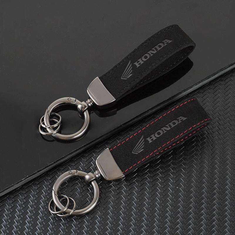 AAAKV1 For Honda CB400 CB650 FCBF CBR25ORR CRF SH3O0 NC75O Metal Leather Motorcycle Keychain Embossing Emblem Keyring Auto Accessories