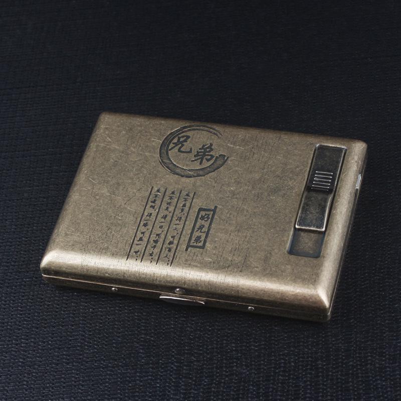 Noble Pie GP9029 Bronze Floral Multifunctional Cigarette Case & USB Lighter (Holds 20 Cigarettes)