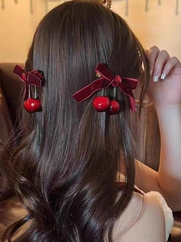 Designer Red Cherry Cloth Bow Hair Clip Sweet Women Fashion Double Layer Barrettes Lolita Headdress Female Korean Cute Velvet Ribbon Hairpin Girl