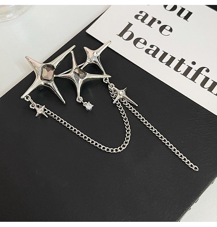 Korean Metallic Star Chain Brooch with Tassel - Niche Fashion Accessory