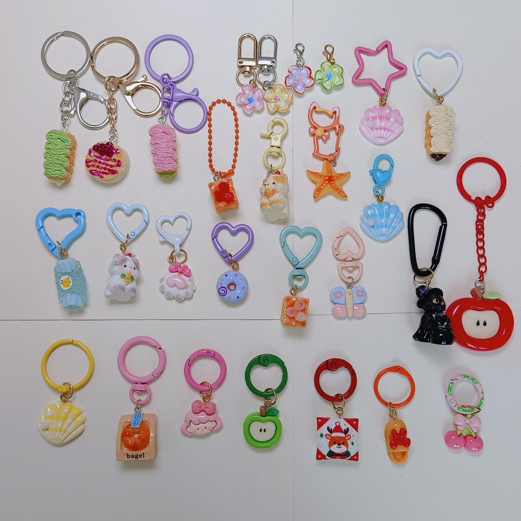 Hot Selling 100Pcs/Bag Sweet Artificial Fruit Food Doll House Food Flatack Resin Cabochons for Scrapbooking Jewelry Making Craft